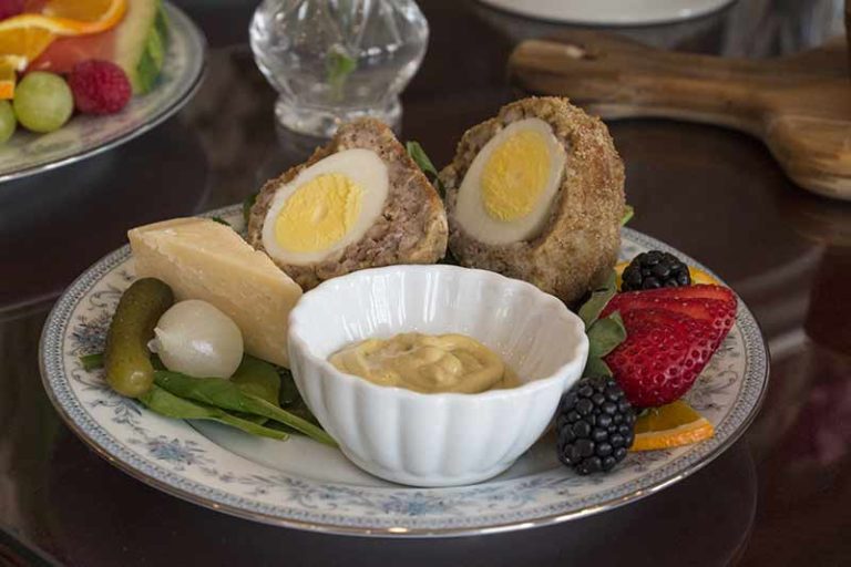 Breakfast at Rochester Inn